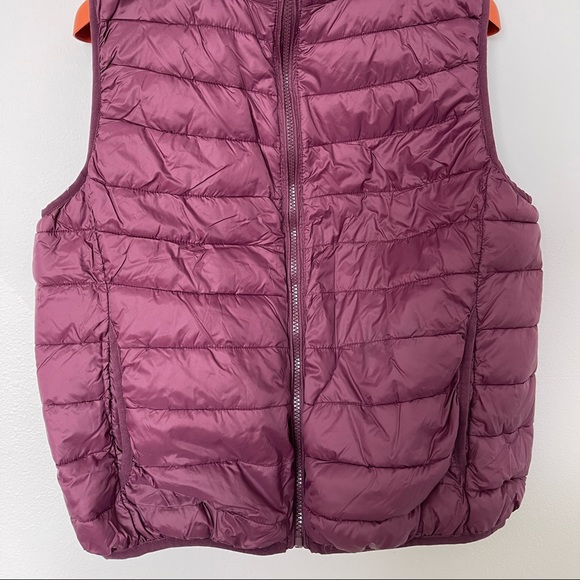 Puffer vest - Large - Forever 21 - Picture 3 of 3